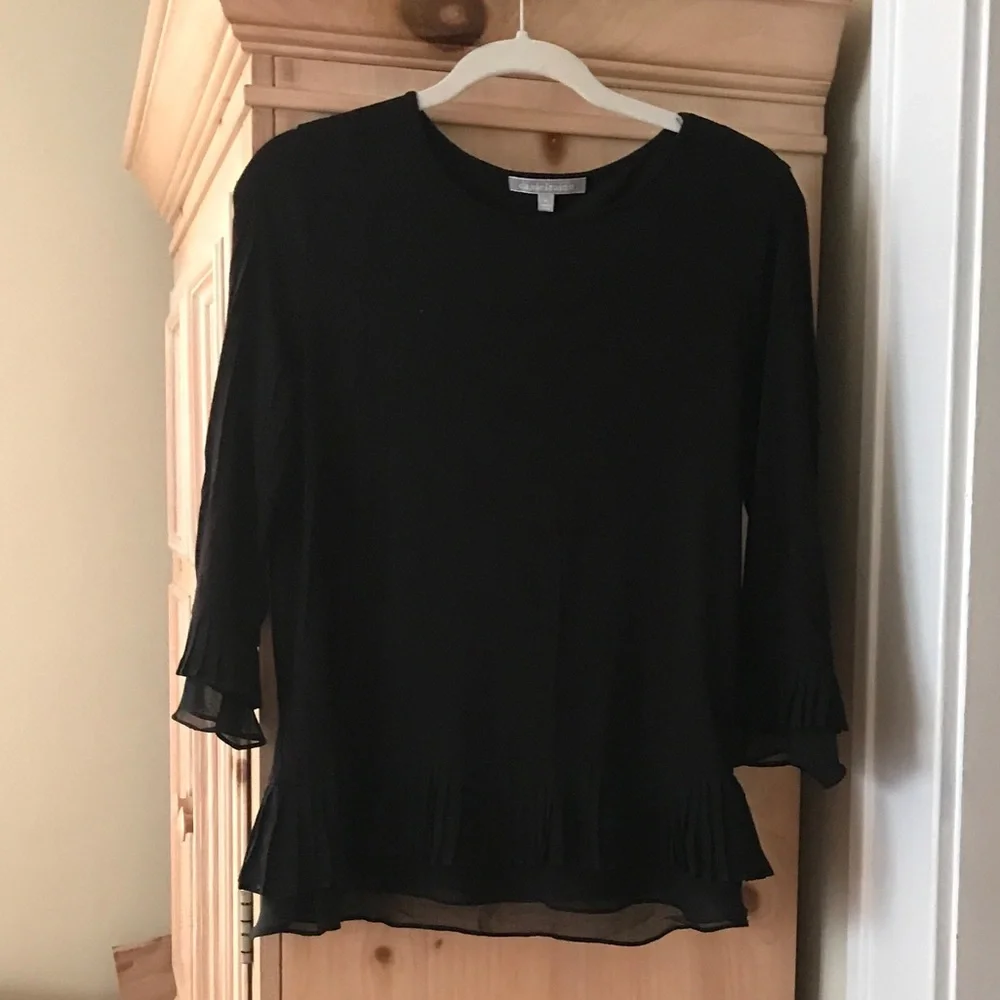 Danielle Rainn Pleaded Ruffle Trim Knit Top